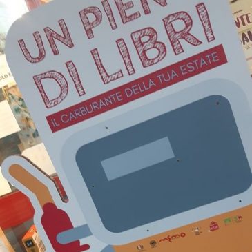 UN PIENO DI LIBRI A STACCIAMINACCIA